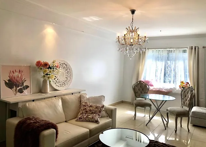 Sunny Rooms Mascot Sydney